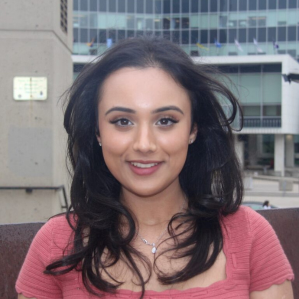 Headshot of Mahek Shergill MD Candidate